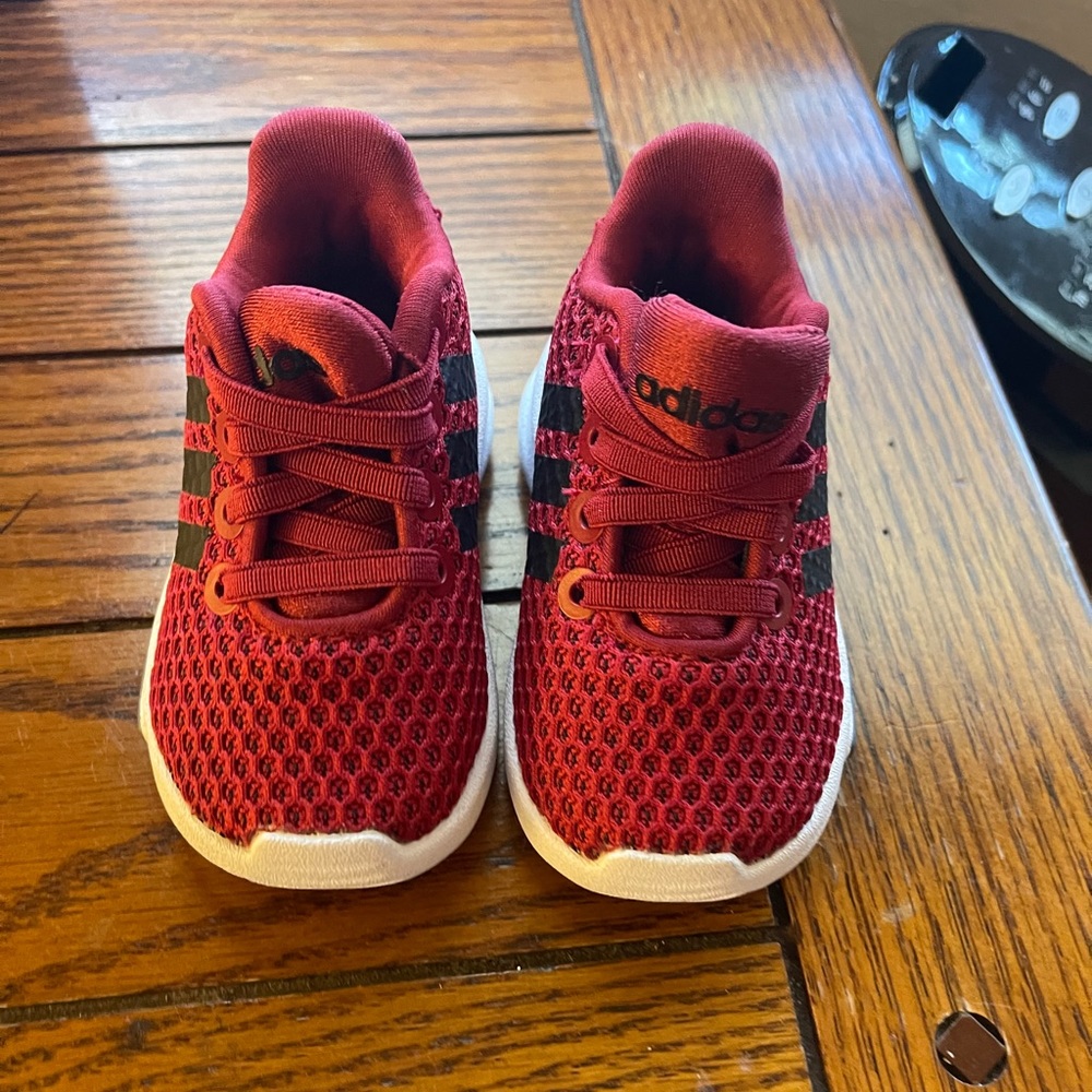 Adidas baby boy size 3